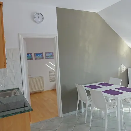 Apartman Albízia *