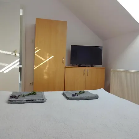 Apartman Albízia *