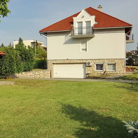Apartman Albízia